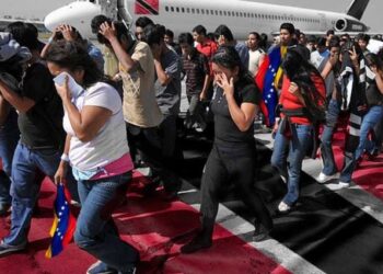 Trinidad y Tobago aplicará la ley a los venezolanos que entren ilegalmente