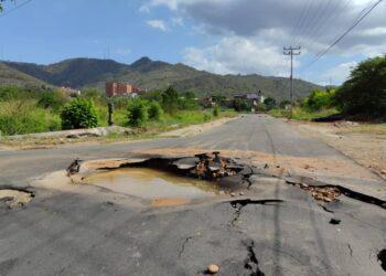 Tras varias denuncias, Hidrocaribe repara fuga en El Samán
