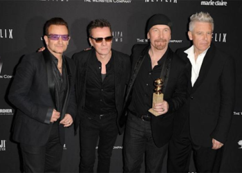 U2 rinde homenaje a las víctimas del "Domingo Sangriento", 50 años después de la masacre