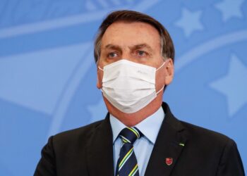 Presidente Bolsonaro superó obstrucción intestinal