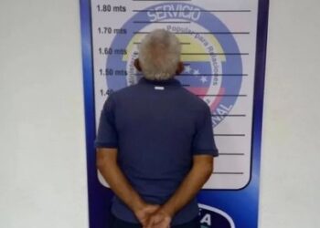 Atraparon a dos abuelos señalados de intento de asalto en Lechería