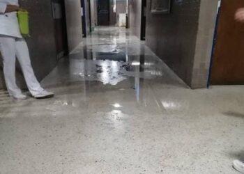 Lluvias inundaron el hospital de Colón en Táchira