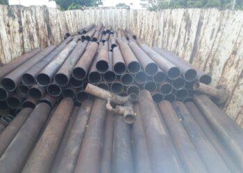 Polianzoátegui aprehendió a chofer de gandola que transportaba 600 tubos petroleros
