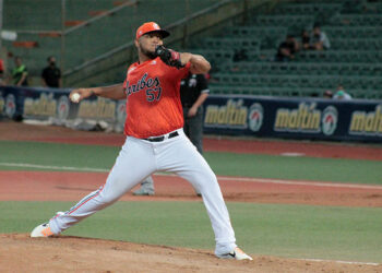 Caribes suma y es líder solitario, tras nueva victoria ante Leones