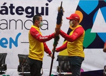 Marcano abanderó a atletas de la delegación anzoatiguense que competirá en Juegos Nacionales