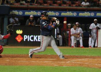 Caribes superó a Cardenales en 13 innings y provocó triple empate en la cima