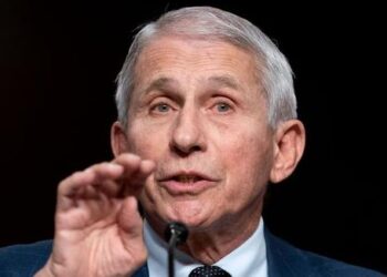 Fauci cree que el COVID-19 perderá fuerza en corto plazo