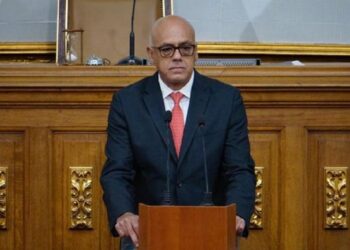 Jorge Rodríguez: ¿quieren diálogo? Liberen a Saab