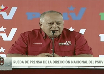 Diosdado Cabello: El Psuv y Maduro tienen derecho a saber quiénes están pidiendo revocatorio