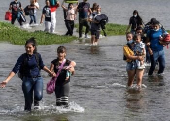 CPB: 2021 cerró con 108.510 venezolanos que cruzaron hacia EE.UU