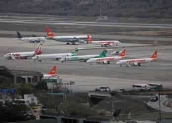Inac mantiene las restricciones de vuelos ante el repunte de casos Covid-19