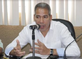 Alcalde de Sotillo estudia la posibilidad de que todos los portocruzanos paguen los servicios públicos