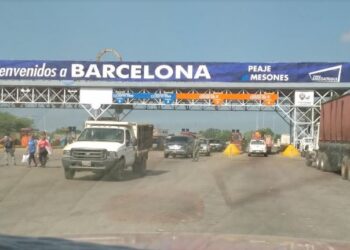 Transportistas aseguran que pago de peaje podría incidir en las tarifas