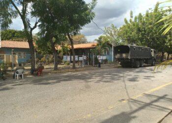 Acto de votación no dura más de dos minutos