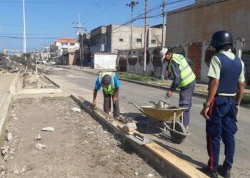 Polibolívar brinda seguridad en obras de rehabilitación de  vías
