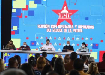 Maduro:  "No habrá método 7+7 hasta nuevo aviso"
