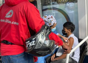 Battistini: Migrantes venezolanos pueden vacunarse en Colombia
