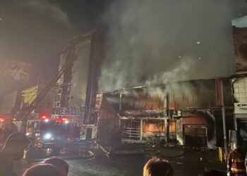 Incendio en Cine Cittá afectó otros locales, un edificio residencial en Bello Monte y dejó varios heridos