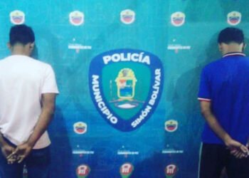 Aprehendieron a tres sujetos señalados de hurtar en una vivienda