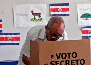 Costa Rica atraviesa jornada de elecciones sin candidatos predilectos