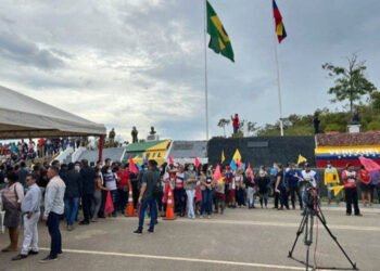 Gobierno nacional reaperturó el paso de la frontera con Brasil