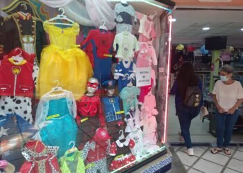 Disfraces para Carnaval cuestan, mínimo, cinco dólares