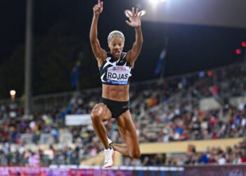 Yulimar Rojas se colgó oro en salto largo y mejoró su propia marca