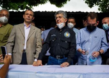 Reconexión con las bases y negociación interna son las prioridades de la agenda opositora rumbo a 2024 (+Fotos)