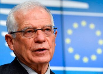 Borrell desea que la UE apoye al ejército ucraniano en su lucha contra Rusia