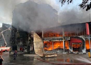 Ceballos: Acumulación de material derivado de hidrocarburos ocasionó incendio en Cinne Citá