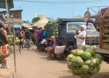 Comerciantes piden a la alcaldía mejorar las áreas internas del mercado porteño