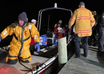 AviónMarinaUSA310322