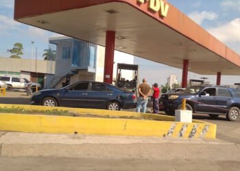 12 E/S de Anzoátegui ya cobran la gasolina a precio internacional