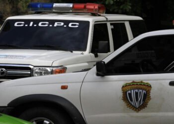 Detuvieron a dos personas por robo a bus de Expresos Mérida