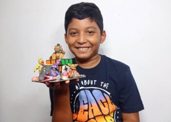 Joshua Peinado invita a los niños a cumplir sus sueños a través del reciclaje