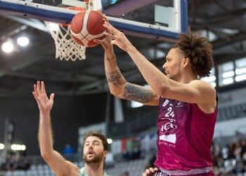 Anzoatiguense Michael Carrera fue premiado en España