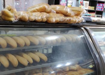 Panaderos reajustan costos y niveles de producción por aumento de la harina de trigo