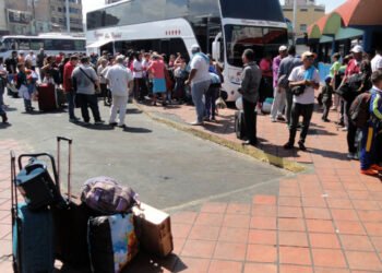 Asalto a bus de Expresos Mérida cerca de El Viñedo terminó con un baleado