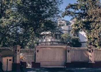 Embajada de Rusia en México negó presencia de espías en esa nación