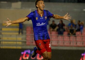 Academia Anzoátegui se reforzará con el panameño Jonathan Ceceña