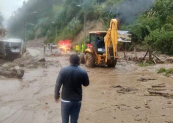 Cuatro personas murieron por lluvias en sur de Ecuador