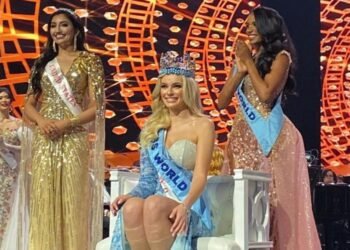 Representante de Polonia se quedó con la corona del Miss Mundo