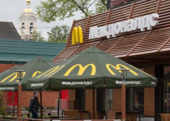 Rusia quiere confiscar empresas que salgan del país