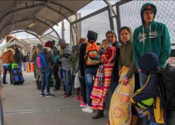 “Xenofobia institucional” contra migrantes venezolanos y aumento de petición de visados elevará uso de rutas clandestinas