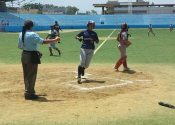 Beisbolfemenino020422