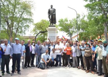 Mospla realizó cabildo ciudadano en conmemoración de la Declaración de la Independencia