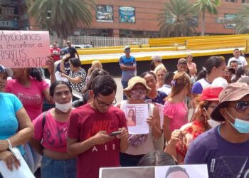 Familiares de joven desaparecida protestaron para exigir la apertura de investigaciones