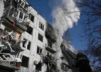 Cruz Roja niega trabajar "en concierto" con Moscú, tras denuncia de Kiev