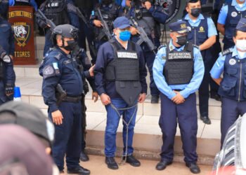 Extraditado expresidente de Honduras comparece ante el juez en Nueva York