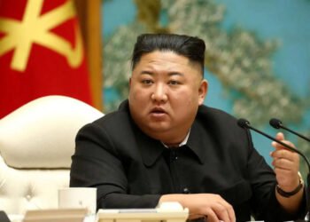 Líder norcoreano advierte de uso "preventivo" de armas nucleares